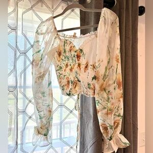 Cropped floral top from Buckle